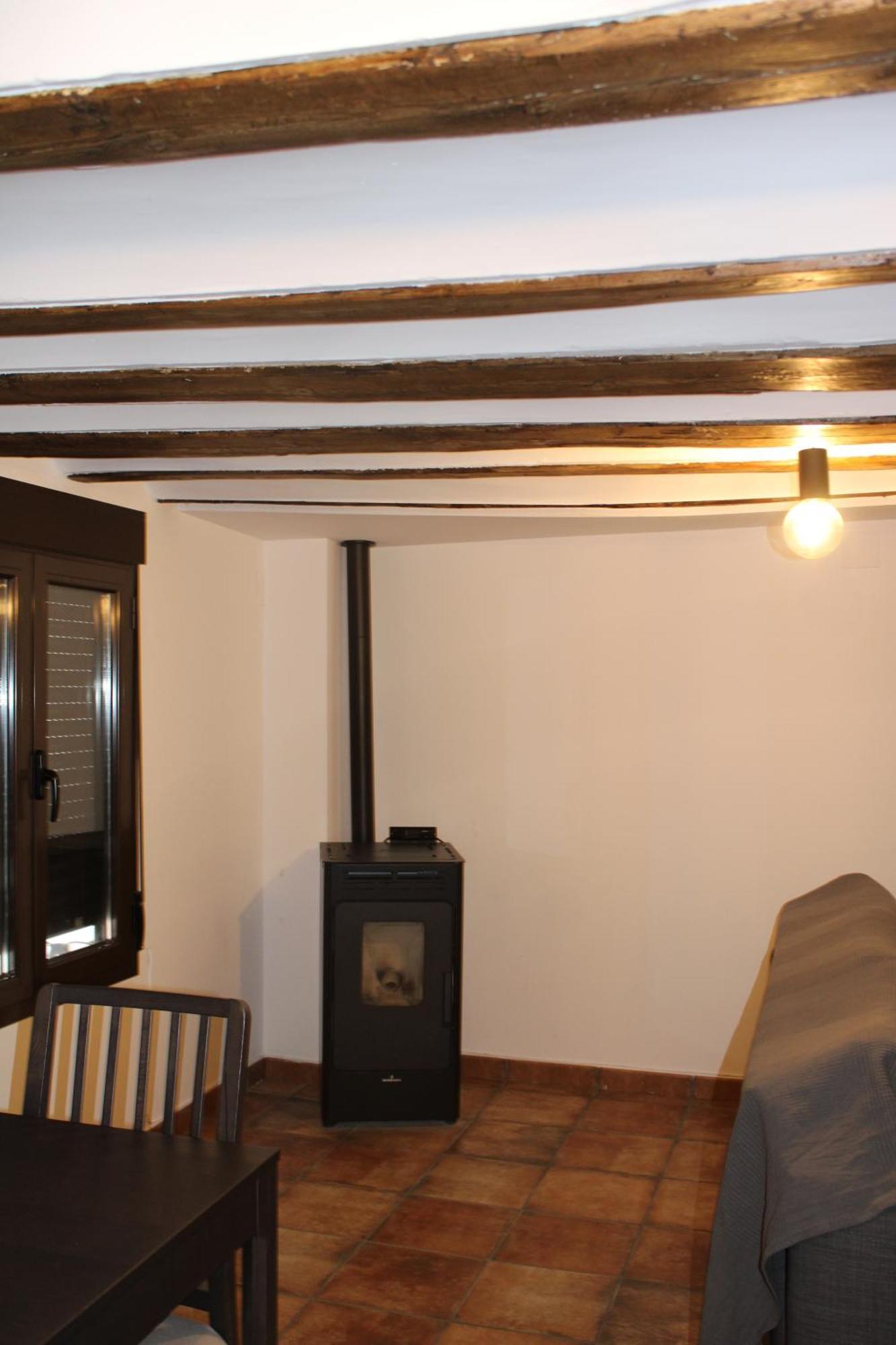 Apartamentos Patas Y Patetas Tragacete Luaran gambar